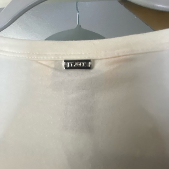 🌸💐 SUPER CUTE ST. JOHN TOP NWT💐💓 - Picture 6 of 7